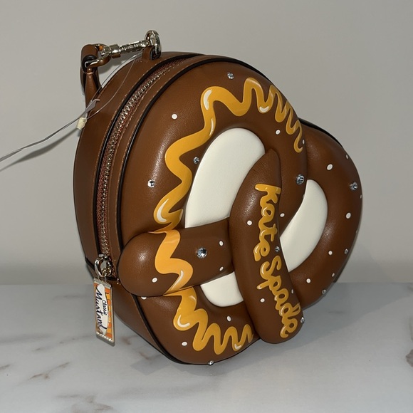 ♠️kate spade 3D Pretzel Big Apple Embellished Puffy Crossbody Bag NWT - Picture 9 of 16